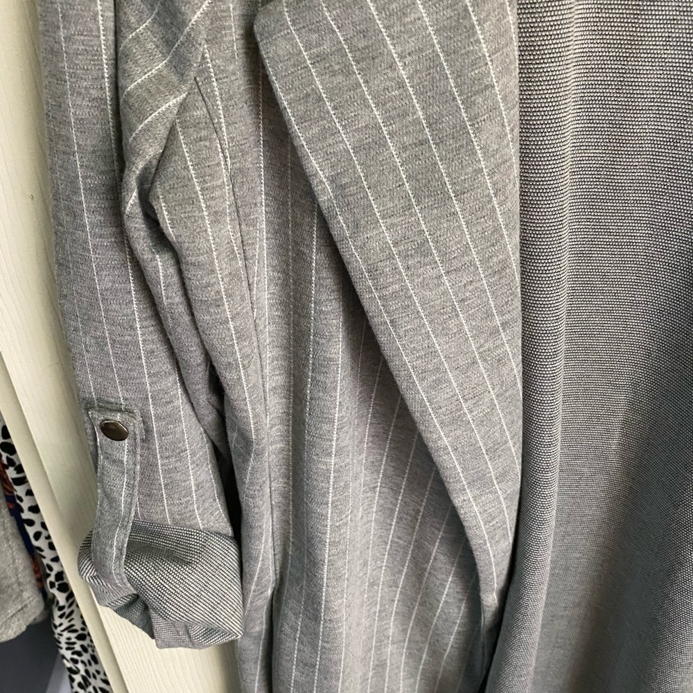 Grey blazer
